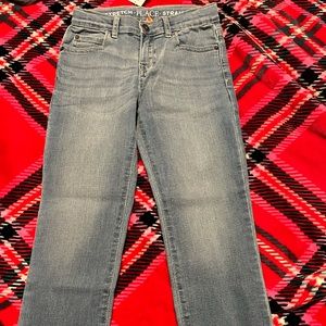 NWT-The Childrens Place 6 boys jeans